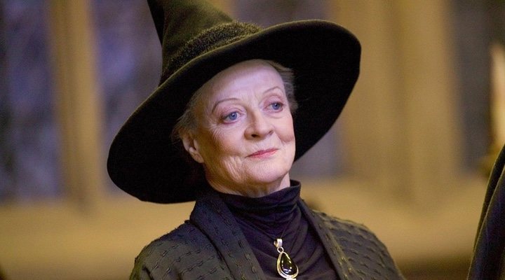 Falleció Maggie Smith, la profesora McGonagall en Harry Potter 2 Maggie Smith, actriz que interpretó a la profesora McGonagall en las películas de Harry Potter.