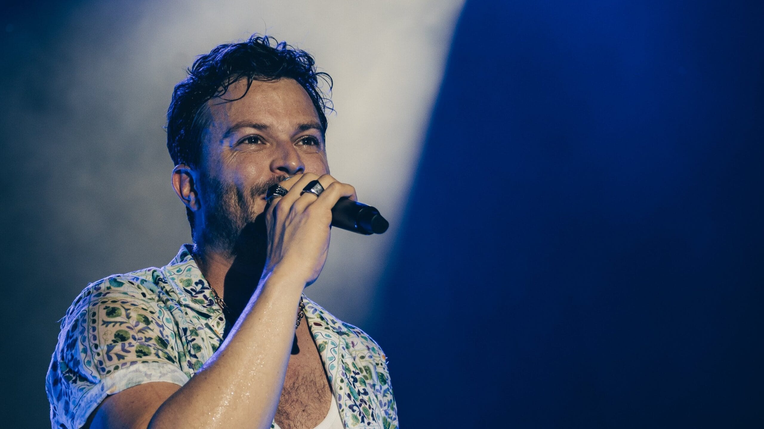 Gusi, cantante y compositor colombiano que tendrá su primera gira en Estados Unidos.