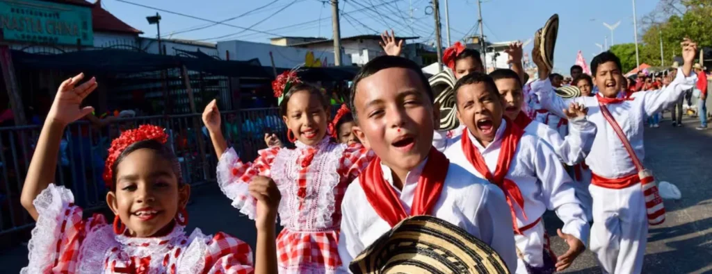 Fotografía del Desfile Infantil Herederos del Patrimonio.