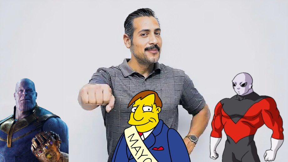 Fotografía de Juan Carlos Tinoco, actor de doblaje colombiano que ha dado su voz a personajes como Thanos, el alcalde Diamante y Jiren.